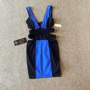 NWT Bebe addiction cut out power knit dress